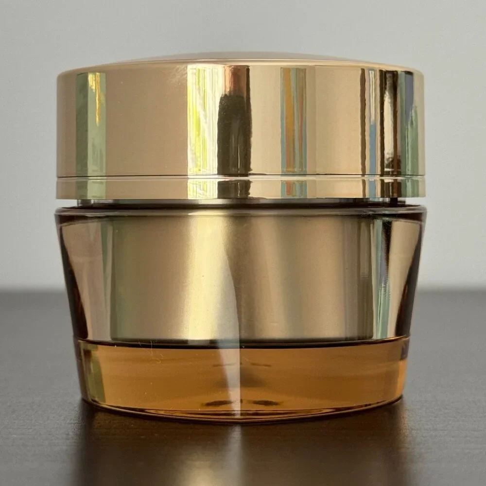 Estee Lauder Revitalizing Supreme+ Global Anti-Aging Cell Power Cream - Picture 3 of 16